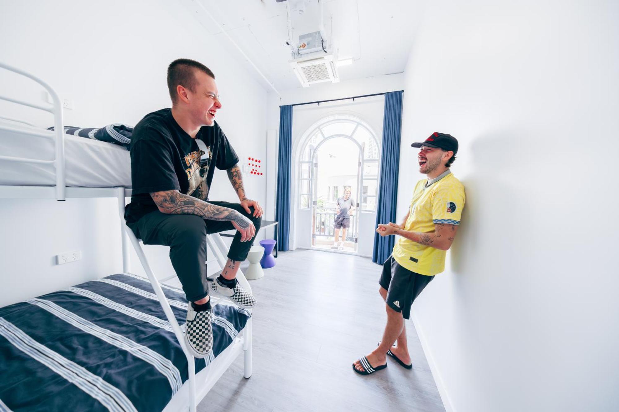 Maze Backpackers - Gold Coast Hostel Kültér fotó