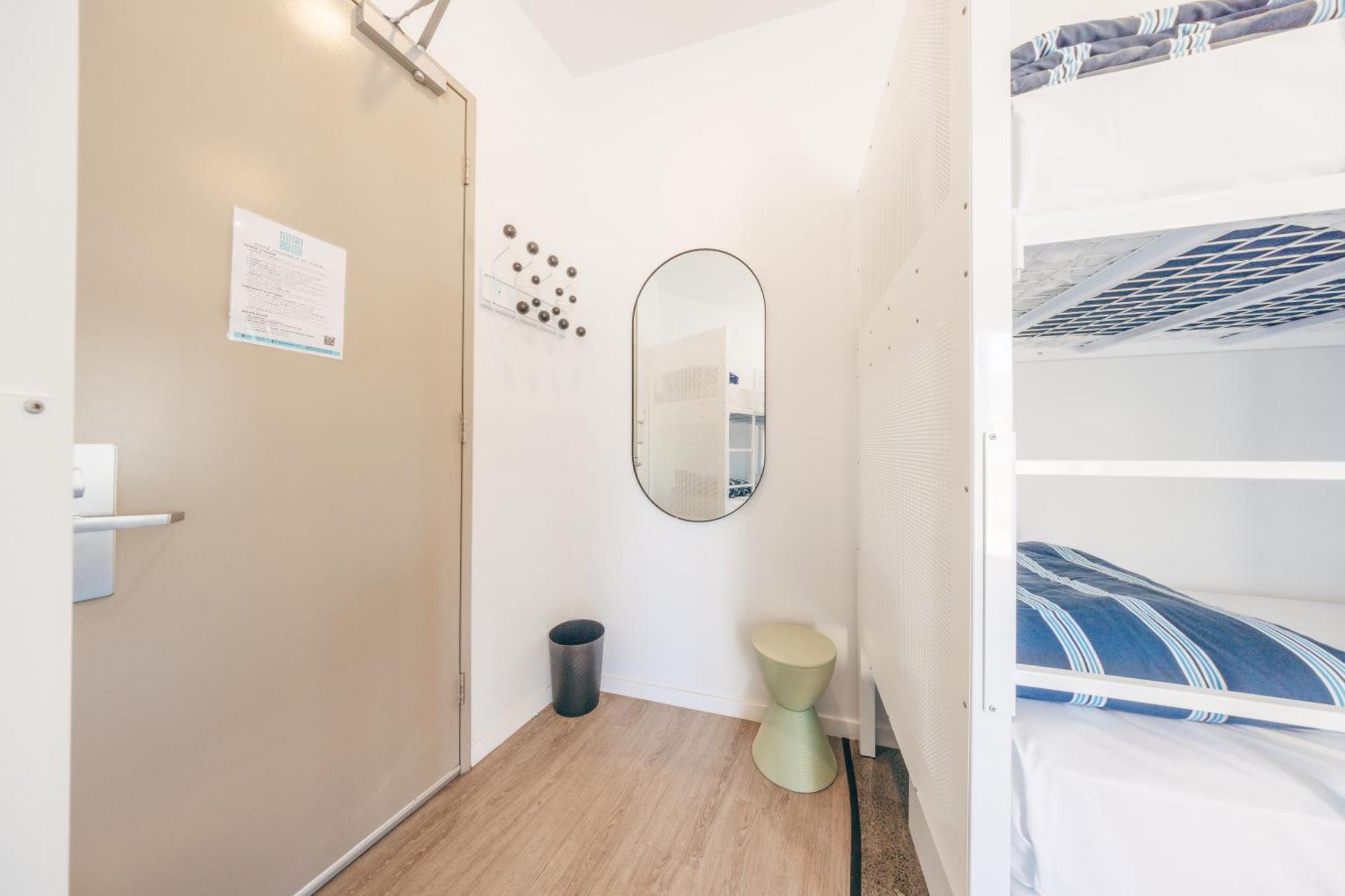 Maze Backpackers - Gold Coast Hostel Kültér fotó