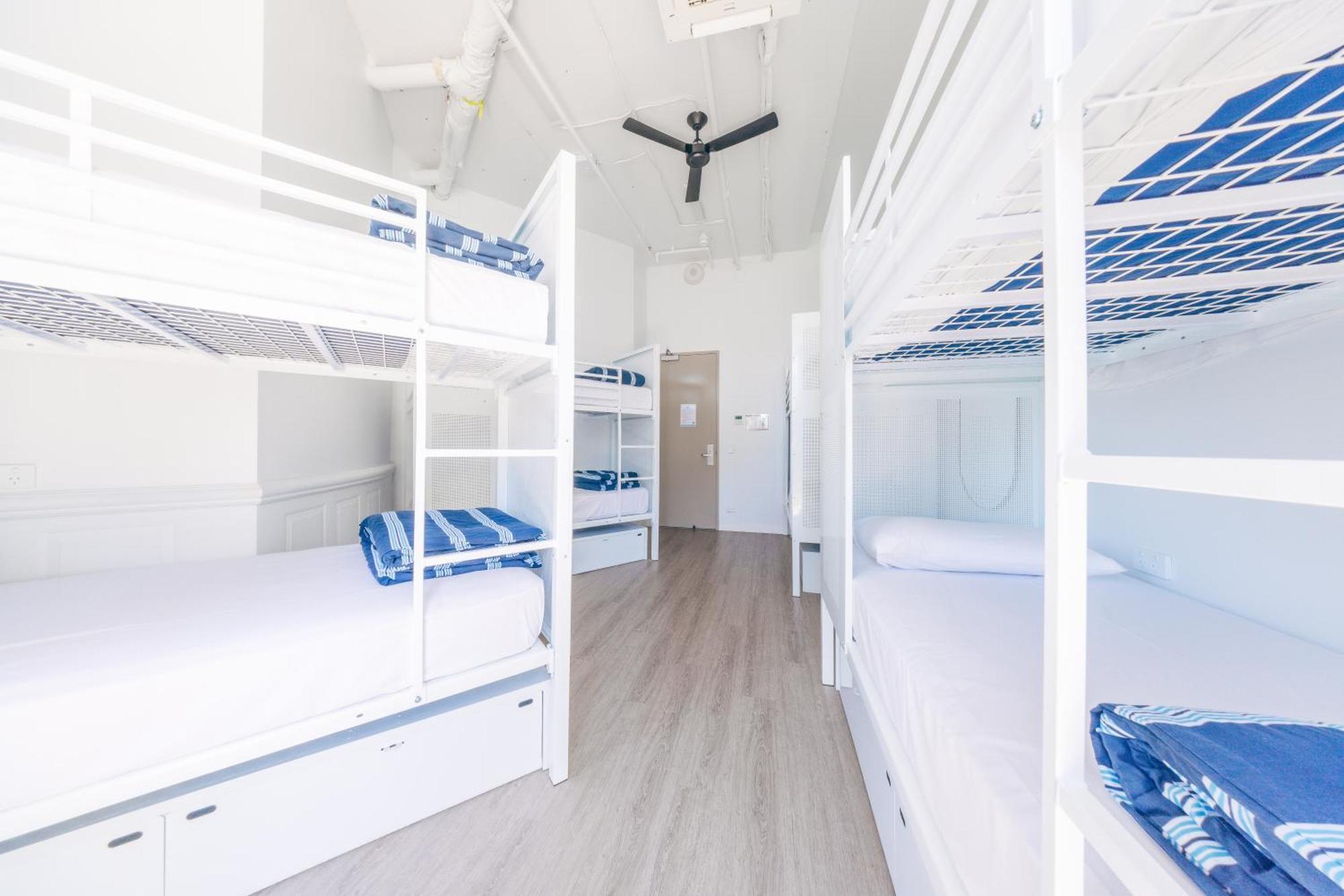 Maze Backpackers - Gold Coast Hostel Kültér fotó