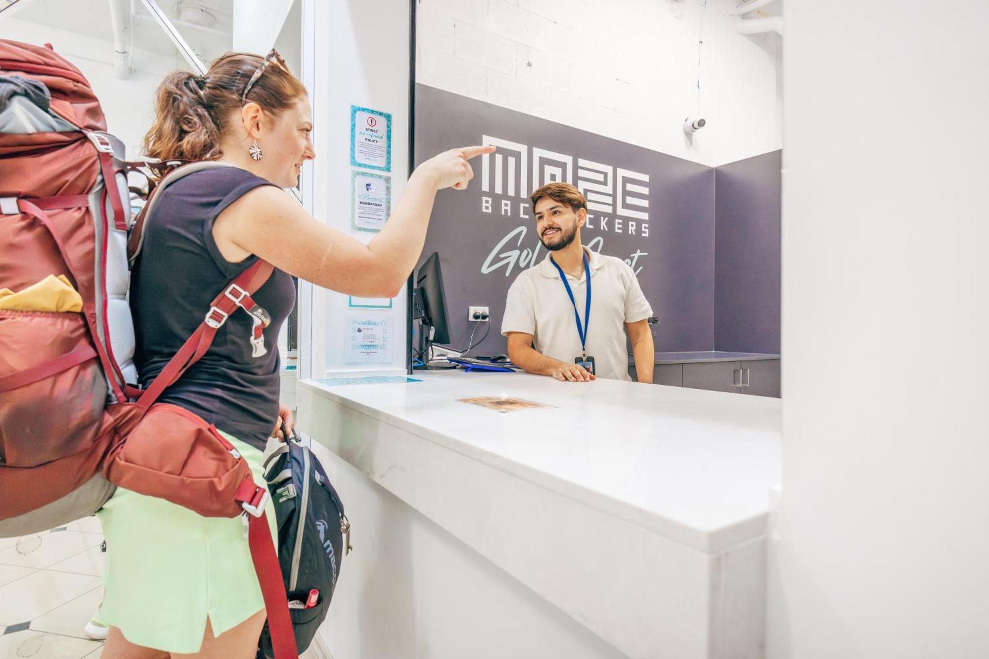 Maze Backpackers - Gold Coast Hostel Kültér fotó