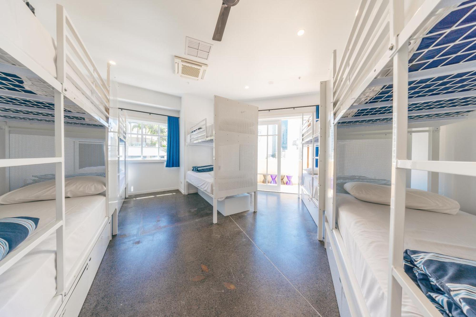 Maze Backpackers - Gold Coast Hostel Kültér fotó