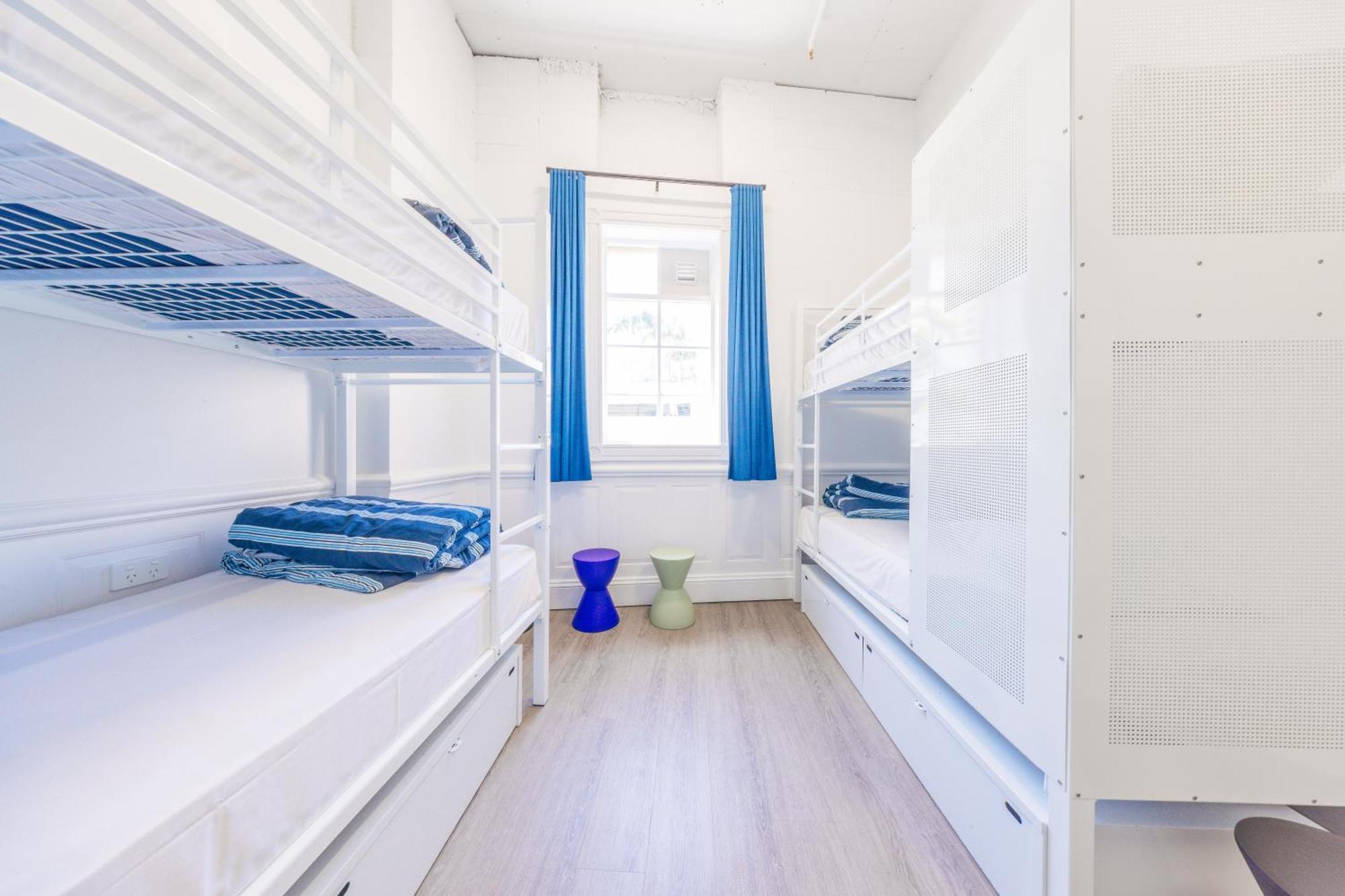 Maze Backpackers - Gold Coast Hostel Kültér fotó